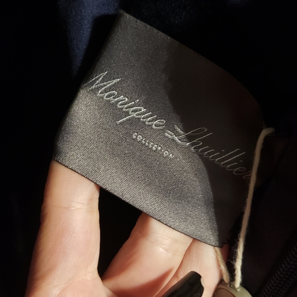 MONIQUE LHUILLIER - Off-the-Shoulder Gown - Picture 4 of 5